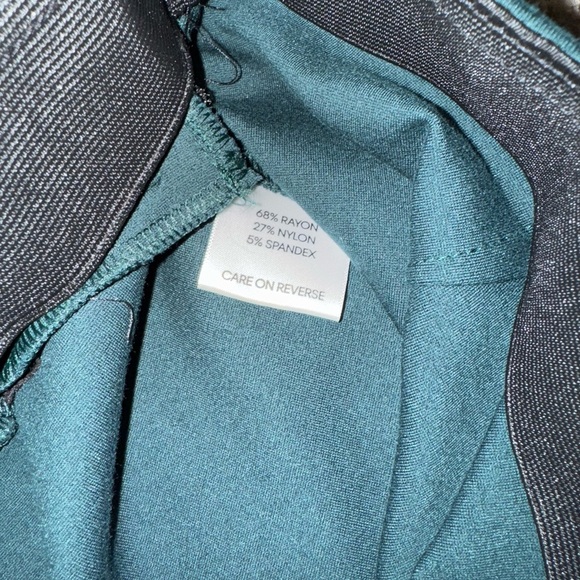 Calvin Klein Size 6 Active Stretch Work Pants Teal Back Pockets - Picture 3 of 4